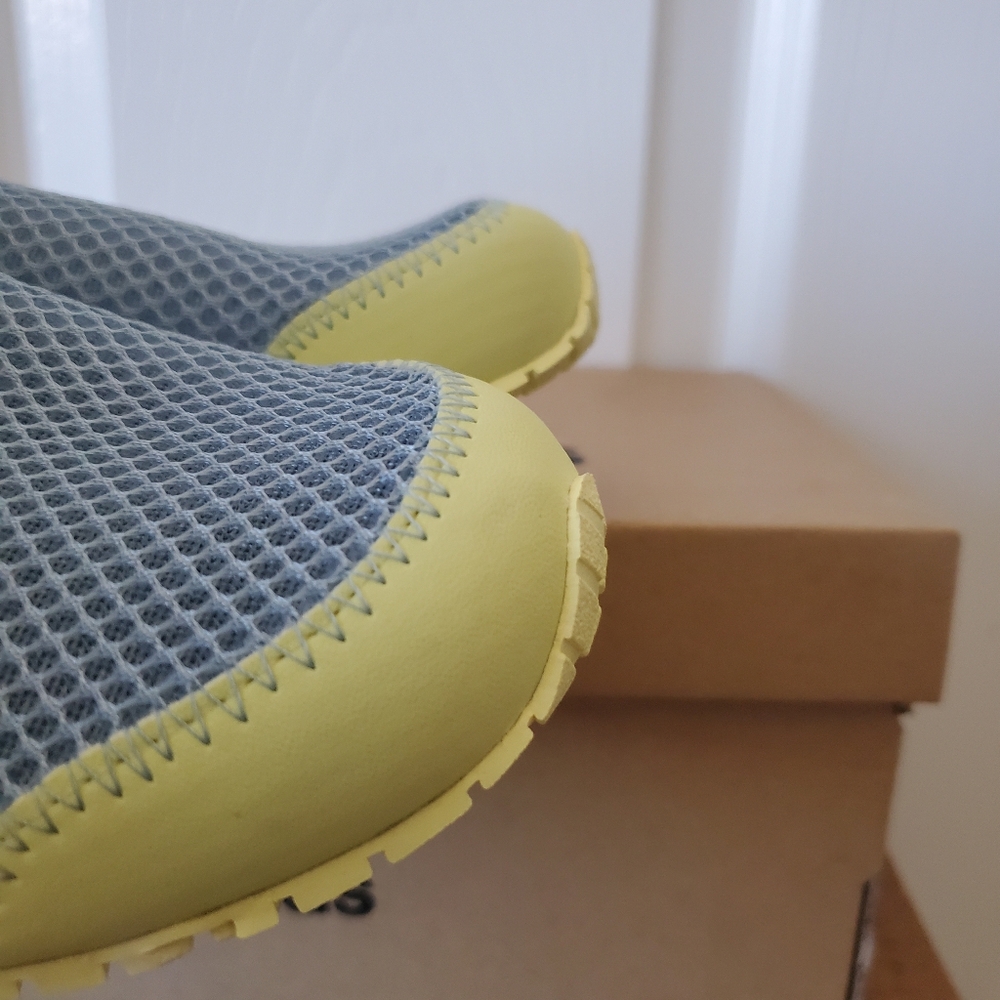 Adidas Kurobe Water Shoes Blue and Yellow - Picture 6 of 11
